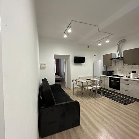 Levvv Apartment Lviv Extérieur photo